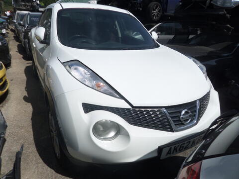 Breaking Nissan Juke 2012 for spares #1