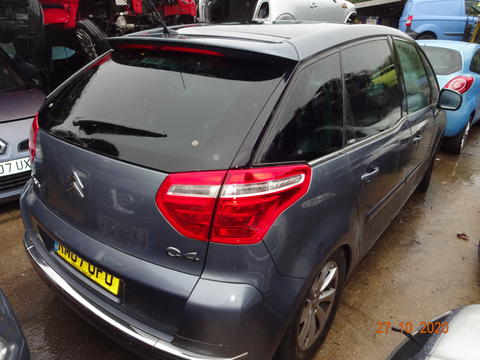 Breaking Citroen C4 Picasso for spares #3