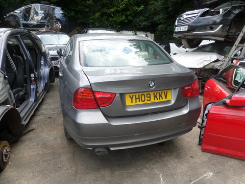 Breaking BMW 3 Series for spares #3