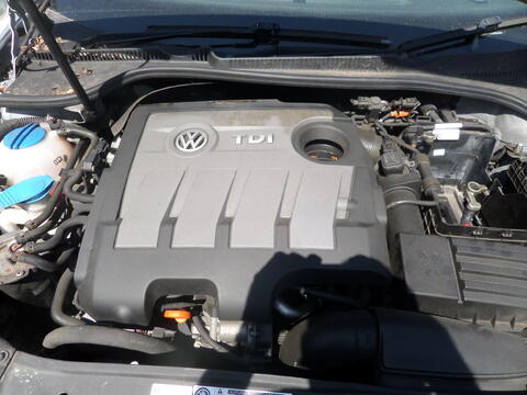 Breaking Volkswagen Golf 12 for spares #3