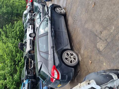 Breaking Citroen C4 1.6 Hdi for spares #4